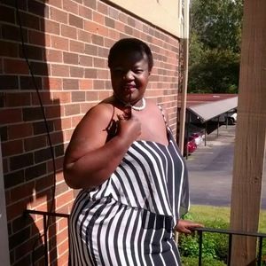 Meet your Posher, Lashonda oes